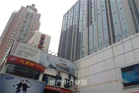 锦绣乾城电梯12楼3室2厅1卫55万100m2毛坯房出售